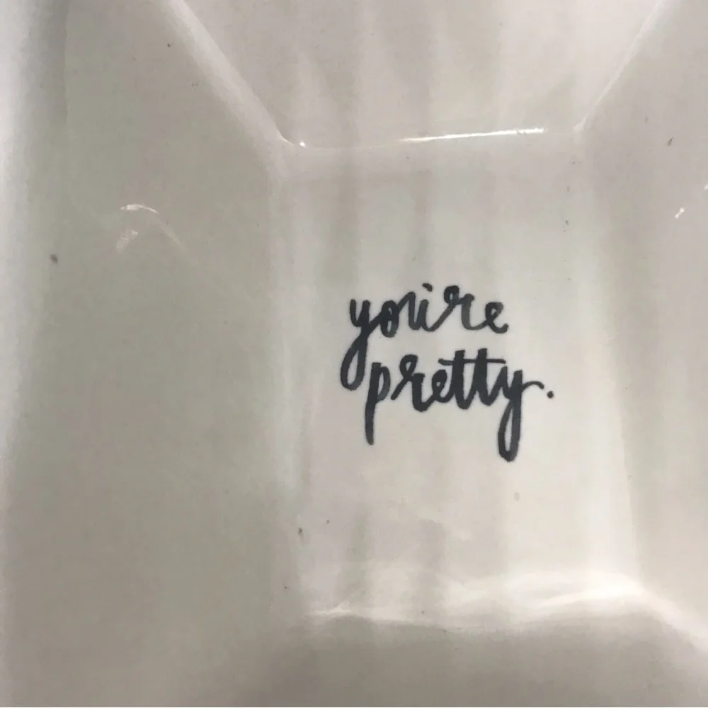 Rae Dunn You're Pretty Eyelash Art Holder Trinket Tray by Magenta USED